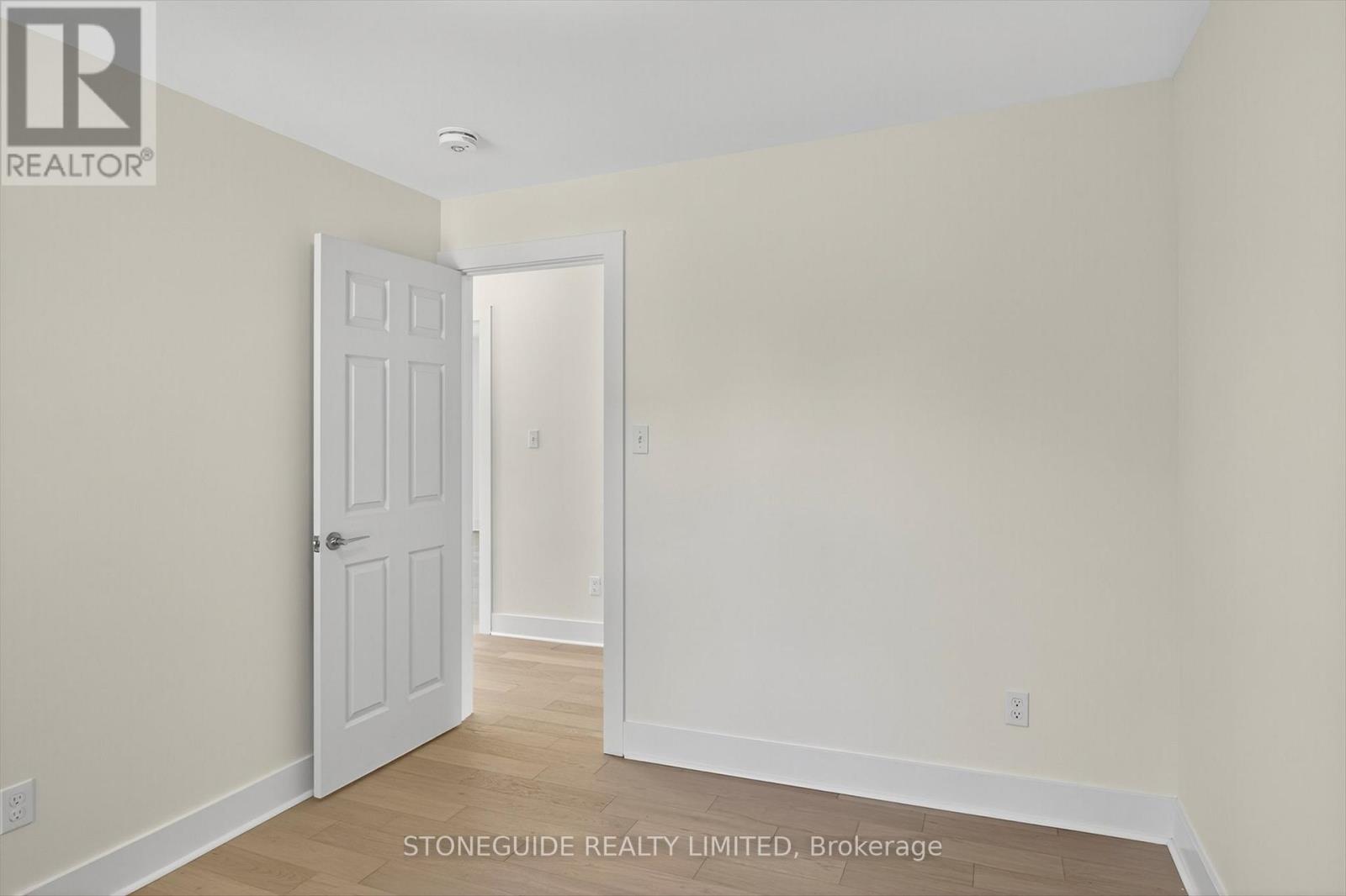 550 Bolivar Street, Peterborough (Town Ward 3), Ontario  K9J 4R8 - Photo 30 - X12417976