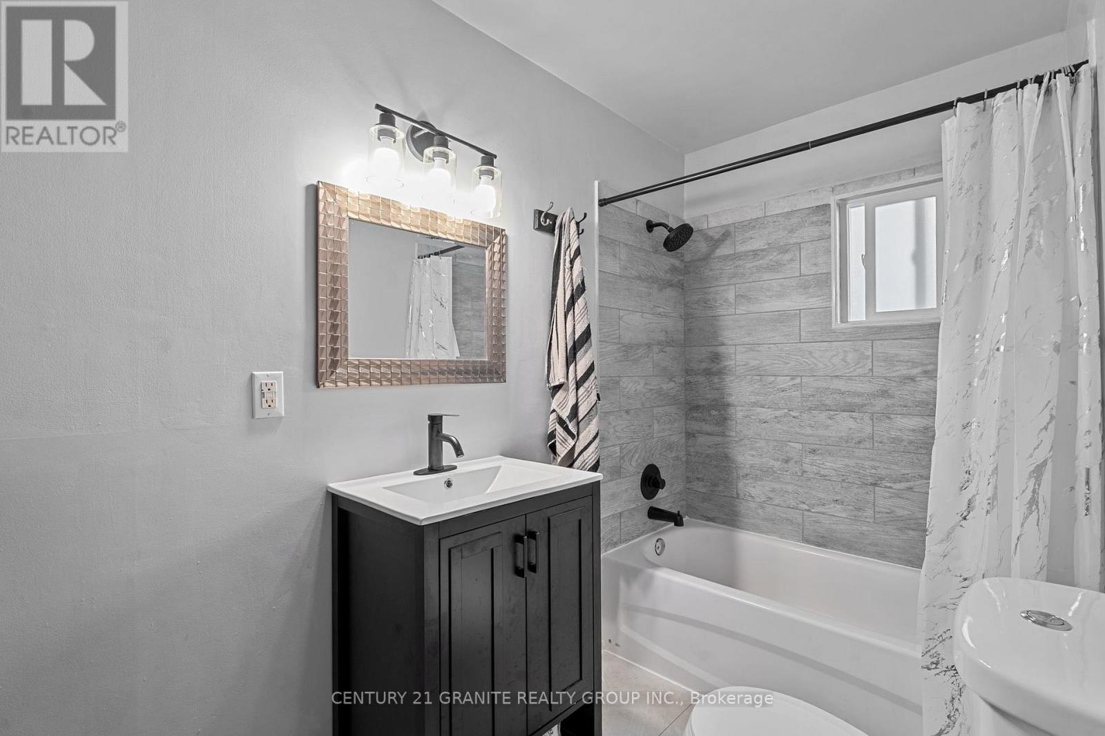 940 Mayo Lake Road, Carlow/mayo (Mayo Ward), Ontario  K0L 2M0 - Photo 15 - X12418657