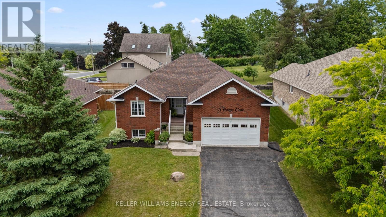 5 FORTYE GATE, peterborough (otonabee ward 1), Ontario