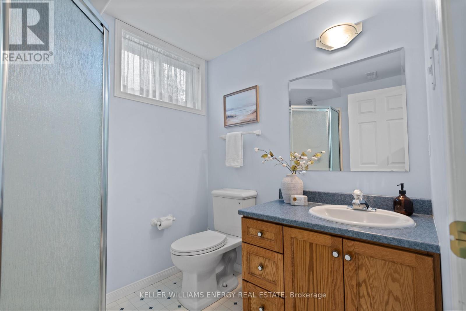 5 Fortye Gate, Peterborough (Otonabee Ward 1), Ontario  K9K 2E7 - Photo 41 - X12418660