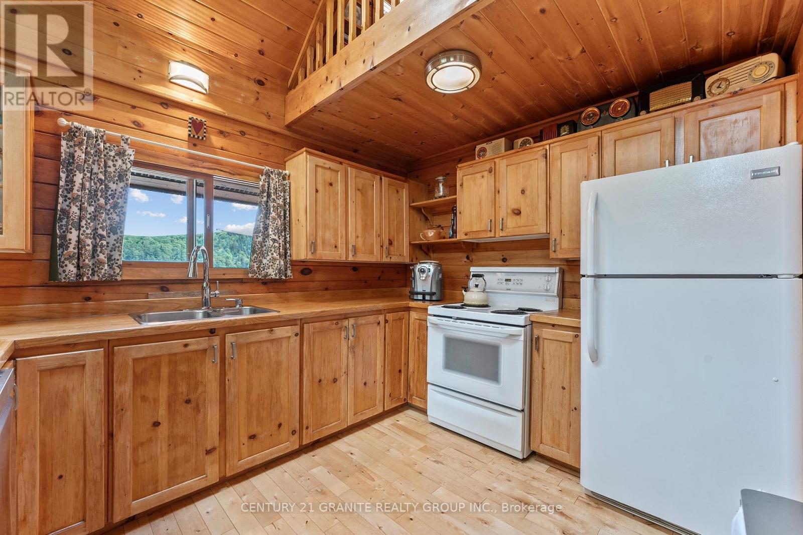 1231/1233 Hagen Road, Highlands East (Cardiff Ward), Ontario  K0L 1M0 - Photo 4 - X12418754