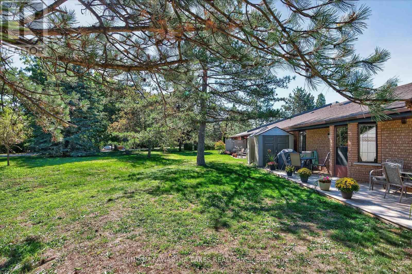 6 - 11 Paddock Wood, Peterborough (Ashburnham Ward 4), Ontario  K9H 7H2 - Photo 35 - X12418773