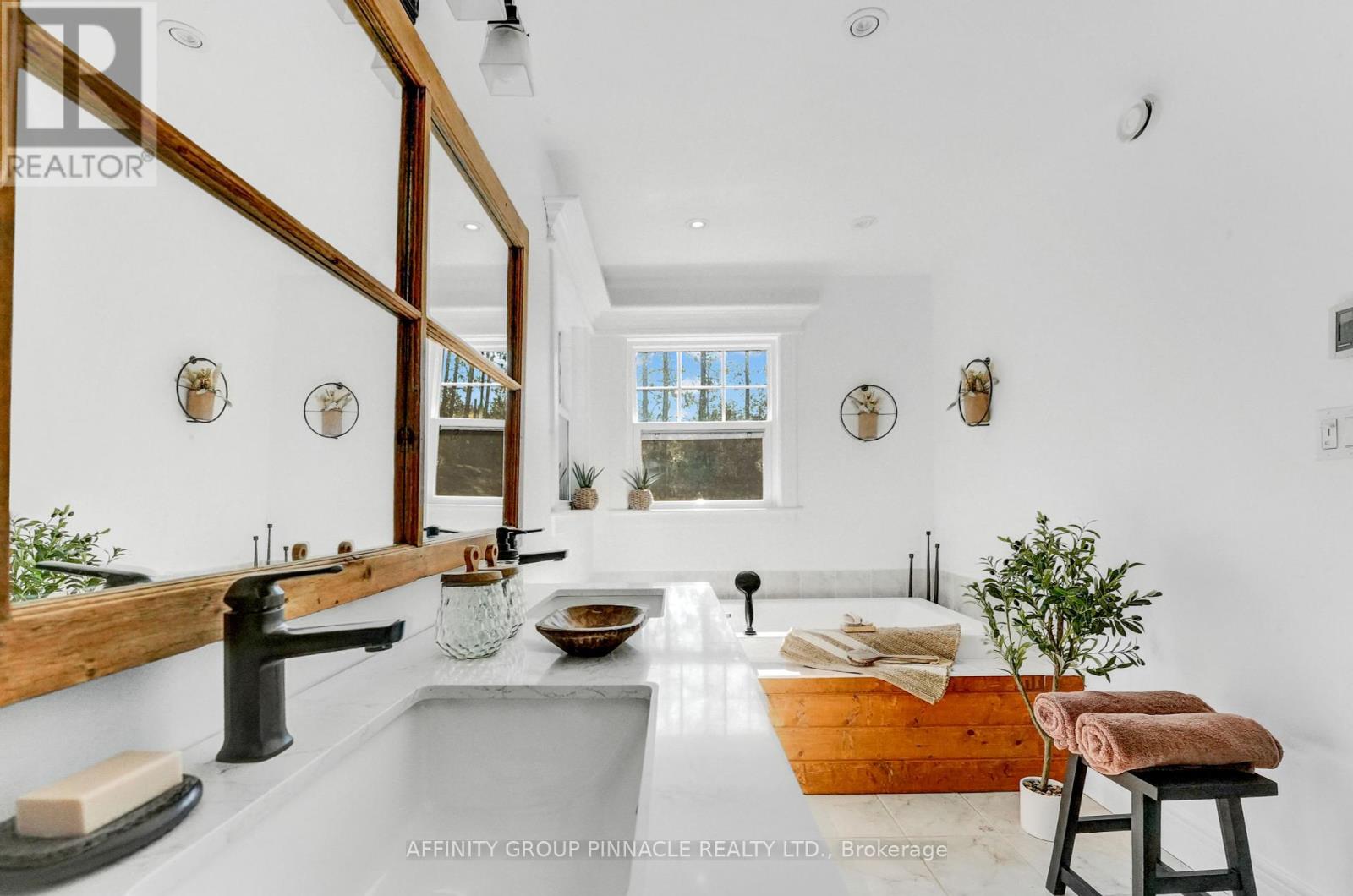 297 St Luke's Road, Kawartha Lakes (Emily), Ontario  K9V 4R5 - Photo 25 - X12418837