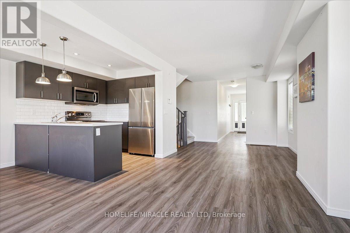 1614 Hetherington Drive, Peterborough (Northcrest Ward 5), Ontario  K9L 1Y7 - Photo 12 - X12418730