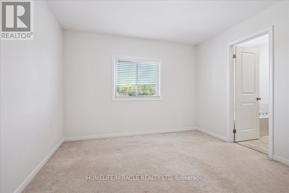 1614 Hetherington Drive, Peterborough (Northcrest Ward 5), Ontario  K9L 1Y7 - Photo 26 - X12418730