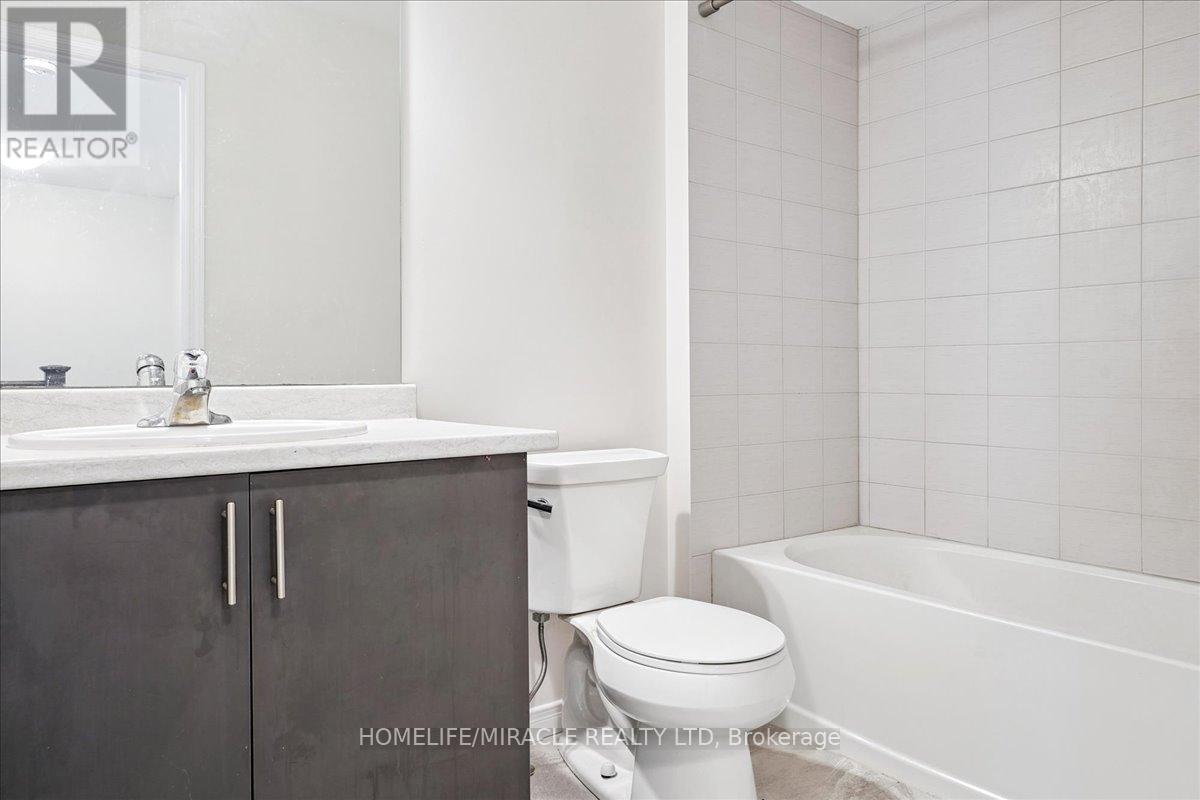 1614 Hetherington Drive, Peterborough (Northcrest Ward 5), Ontario  K9L 1Y7 - Photo 36 - X12418730