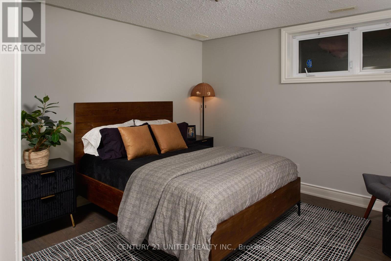 7 Maplehill Drive, Cavan Monaghan (Cavan-Monaghan), Ontario  K9J 0E5 - Photo 26 - X12419339