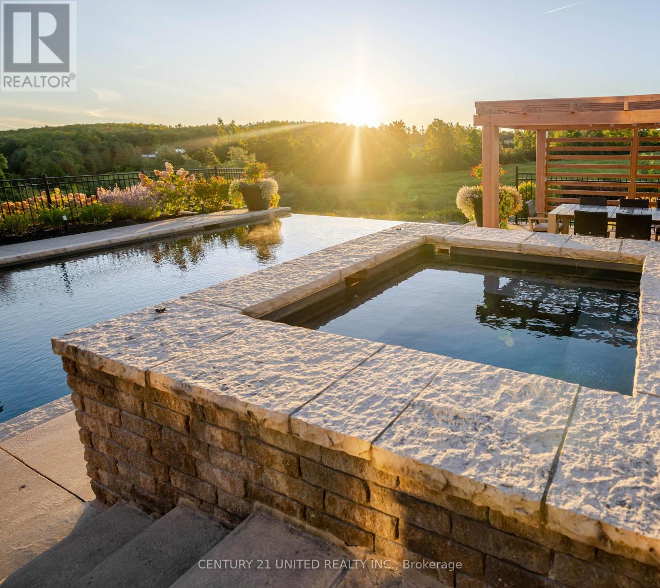 7 Maplehill Drive, Cavan Monaghan (Cavan-Monaghan), Ontario  K9J 0E5 - Photo 34 - X12419339