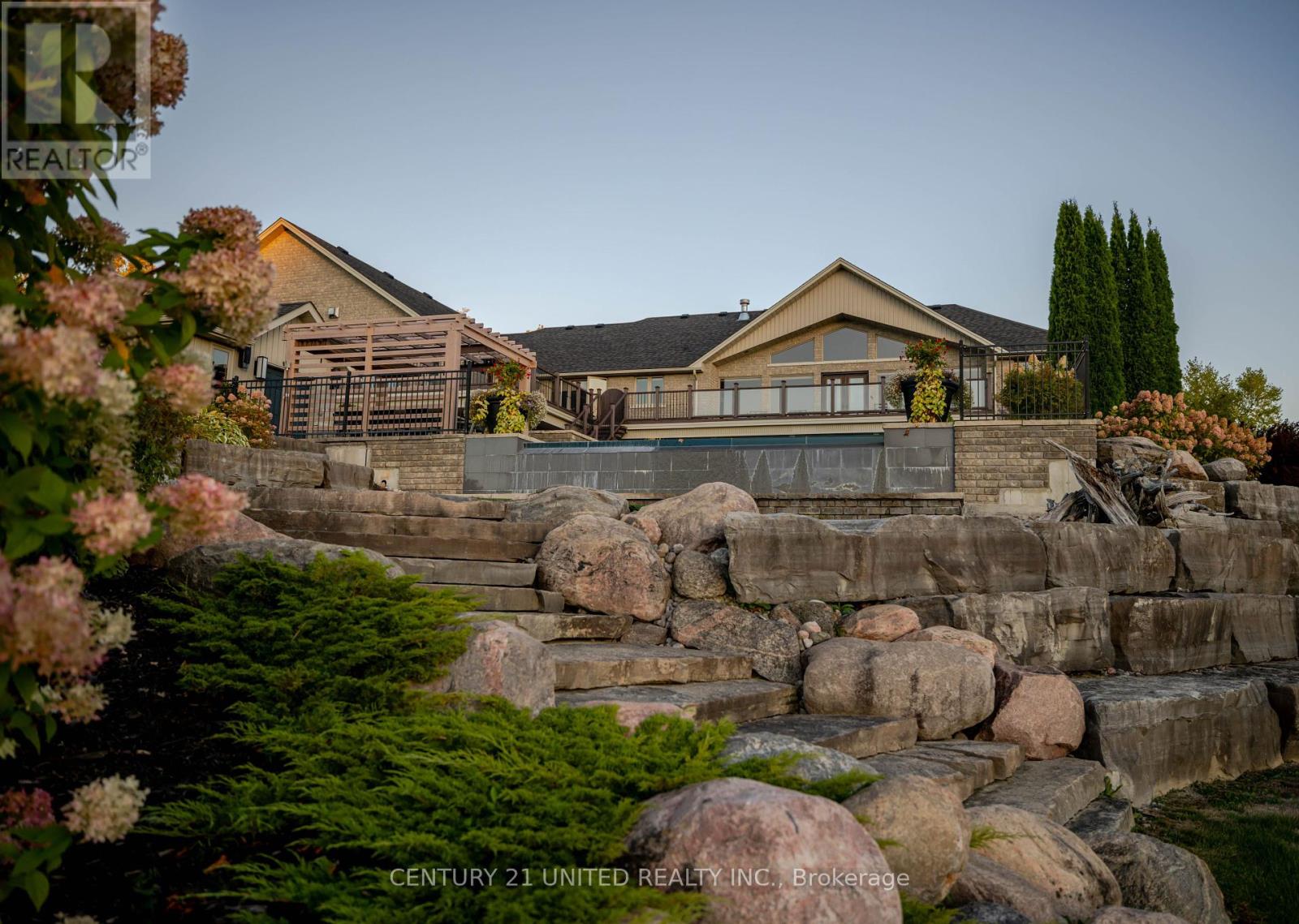 7 Maplehill Drive, Cavan Monaghan (Cavan-Monaghan), Ontario  K9J 0E5 - Photo 46 - X12419339