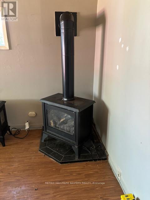 71 Glenelg Street E, Kawartha Lakes (Lindsay), Ontario  K9V 1Z4 - Photo 7 - X12419464