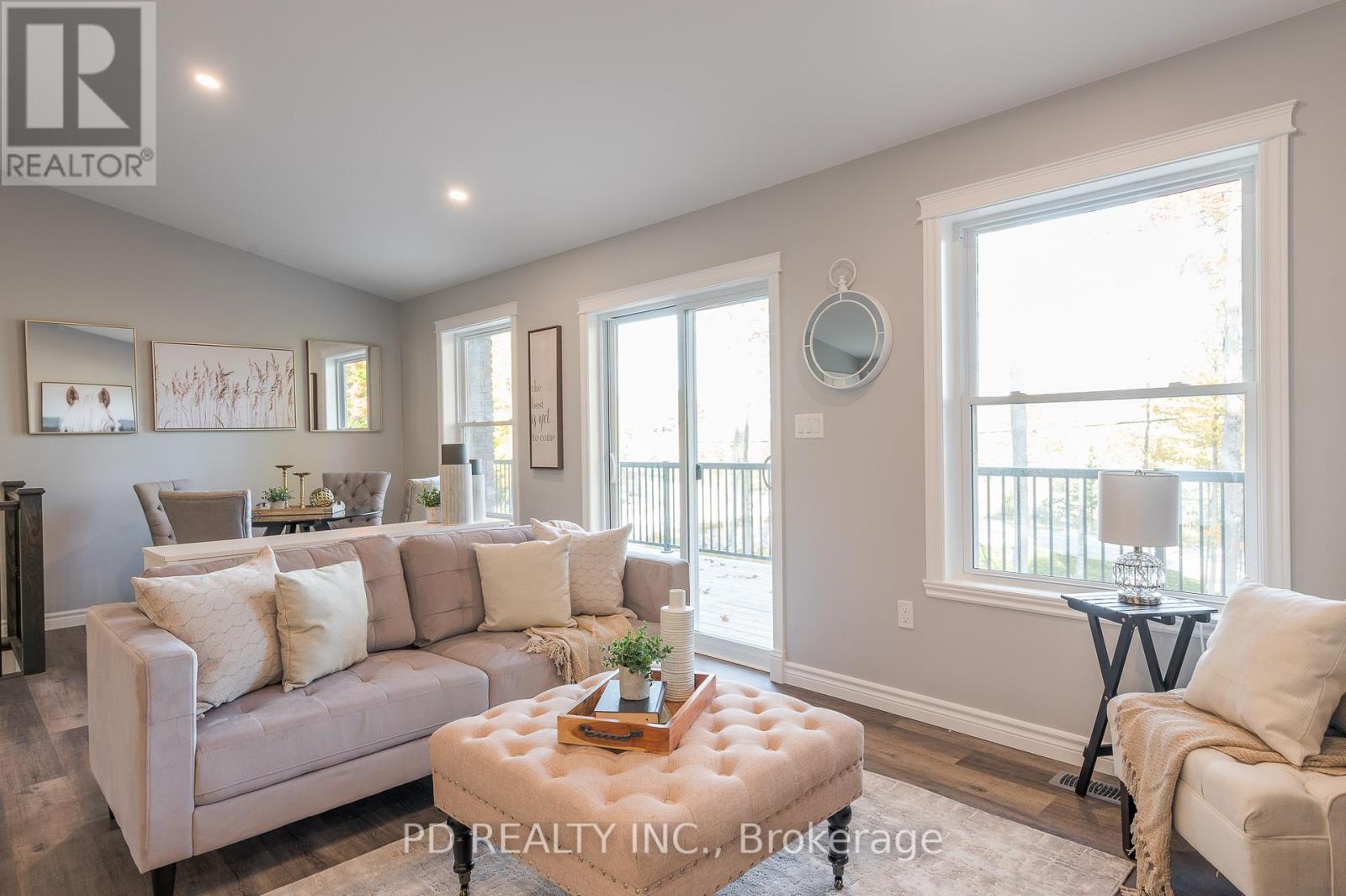 2 East Street, Kawartha Lakes (Manvers), Ontario  L0A 1A0 - Photo 13 - X12419519