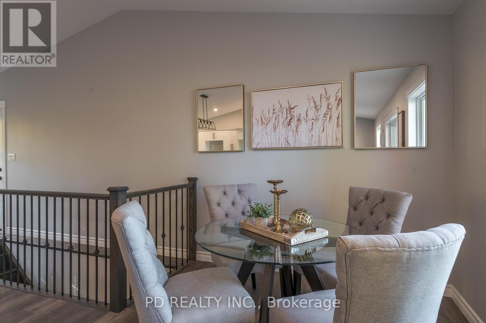 2 East Street, Kawartha Lakes (Manvers), Ontario  L0A 1A0 - Photo 15 - X12419519