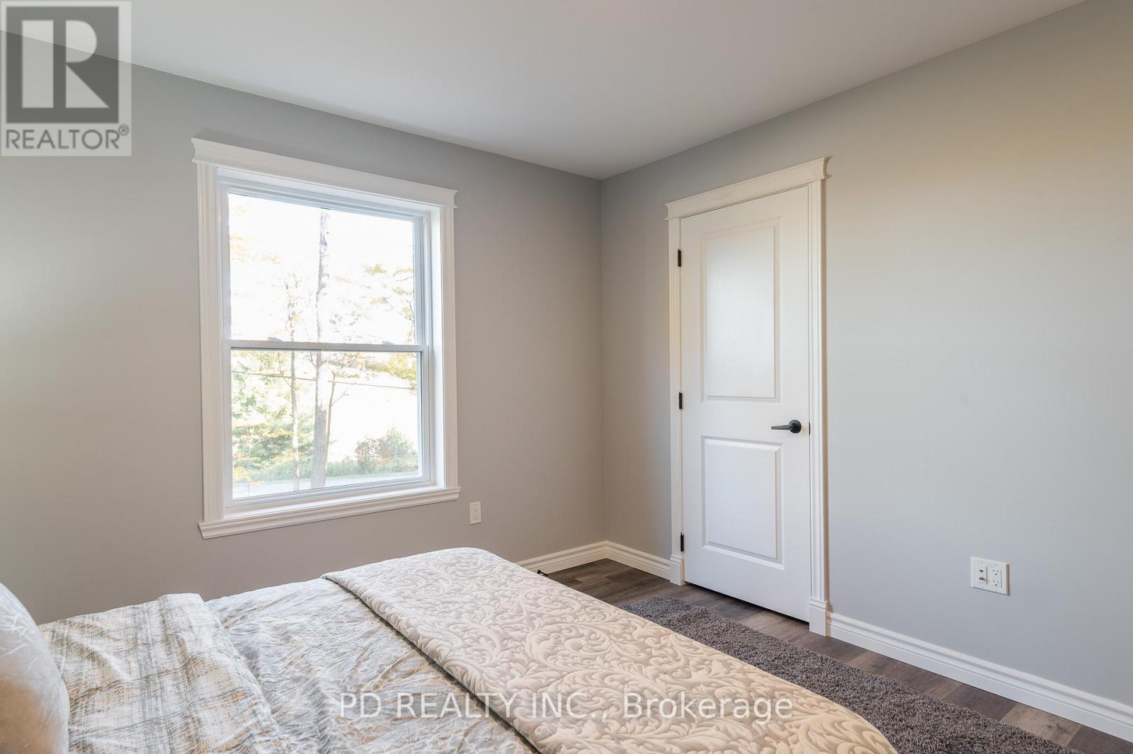 2 East Street, Kawartha Lakes (Manvers), Ontario  L0A 1A0 - Photo 37 - X12419519