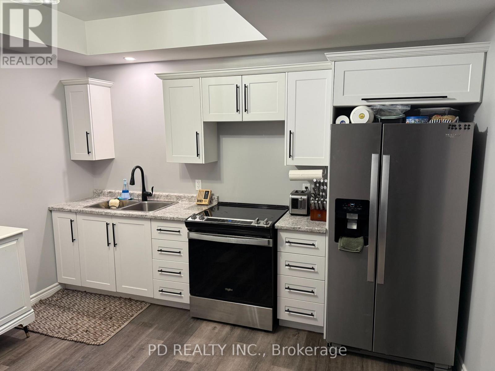 2 East Street, Kawartha Lakes (Manvers), Ontario  L0A 1A0 - Photo 46 - X12419519