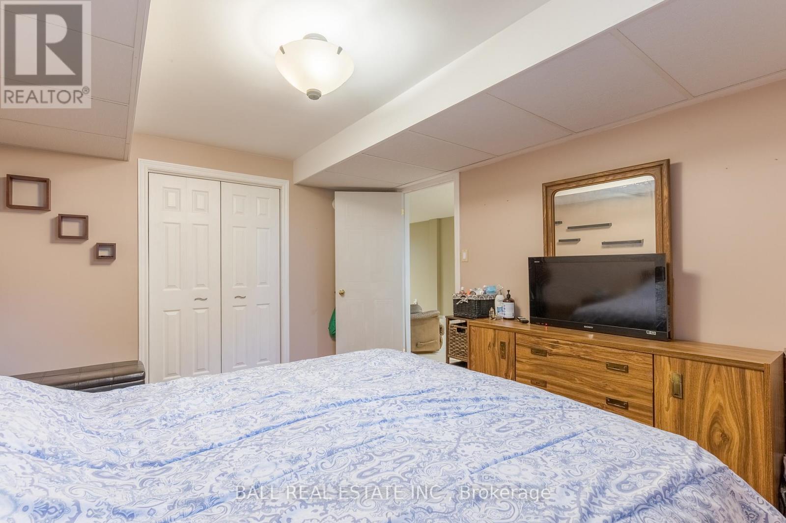 3014 Westridge Boulevard, Peterborough (Monaghan Ward 2), Ontario  K9K 2L2 - Photo 33 - X12419559