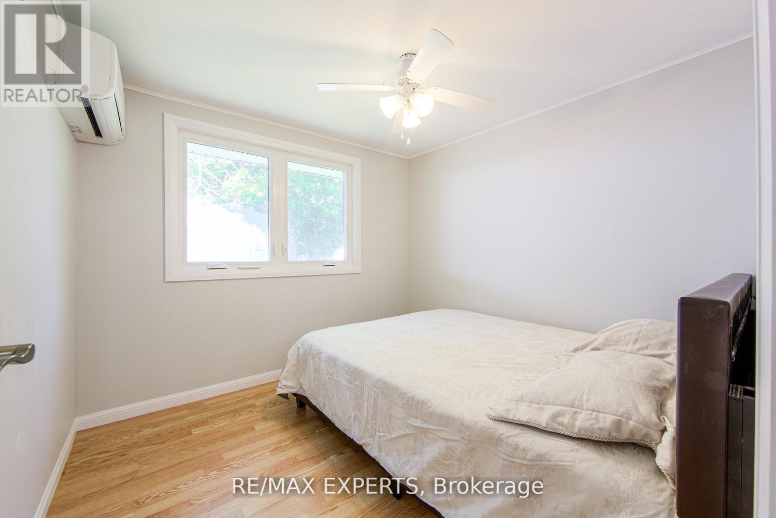 24 Riverside Drive, Kawartha Lakes (Ops), Ontario  K9V 0H6 - Photo 33 - X12419414