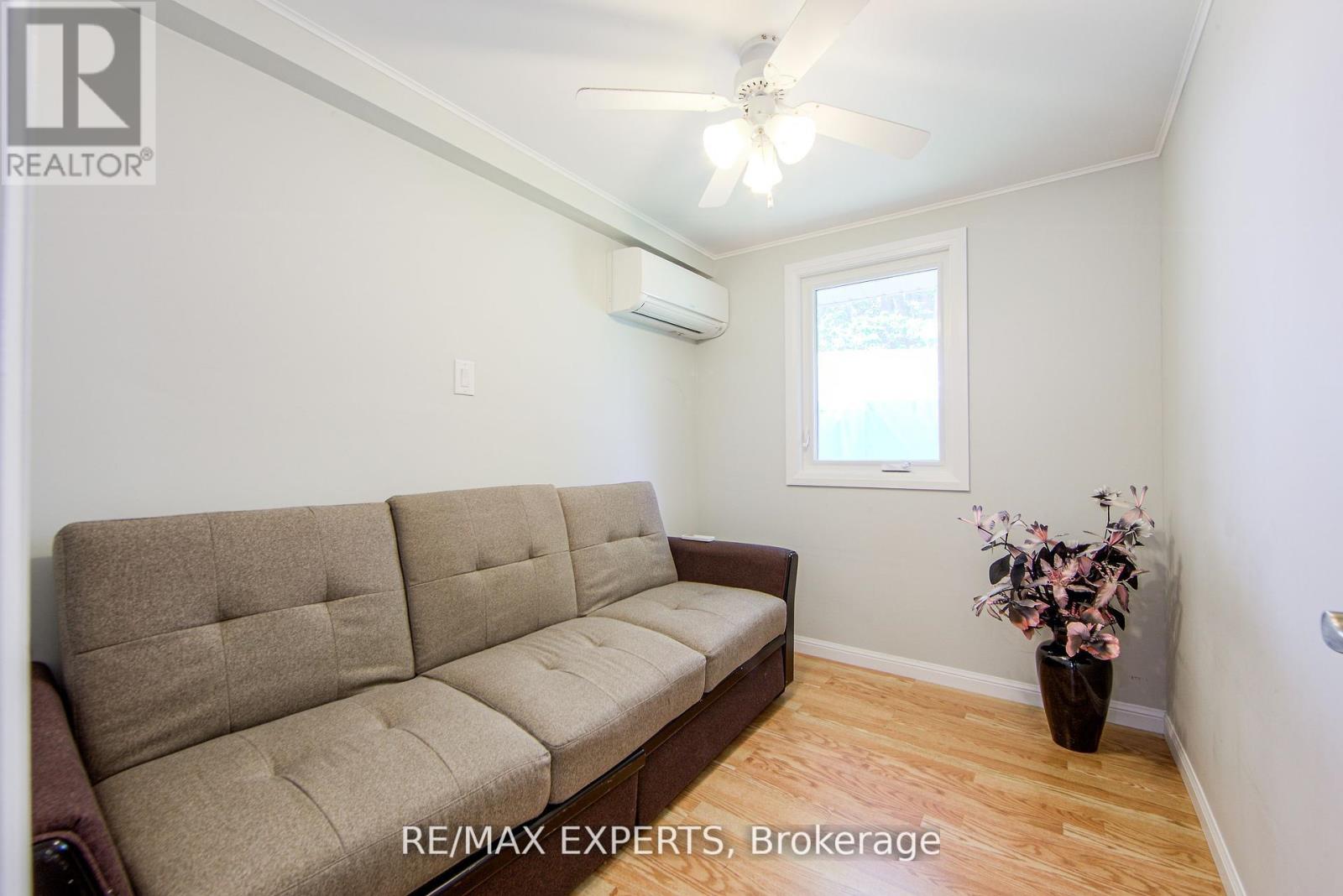 24 Riverside Drive, Kawartha Lakes (Ops), Ontario  K9V 0H6 - Photo 35 - X12419414