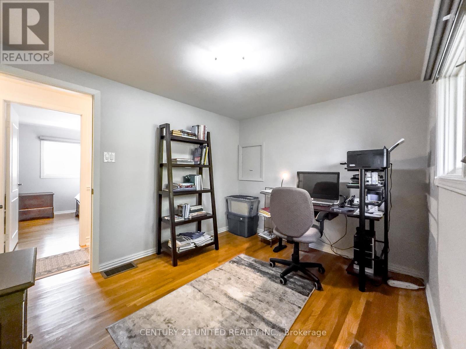 45 Crestwood Avenue, Peterborough (Monaghan Ward 2), Ontario  K9J 1N1 - Photo 25 - X12419689