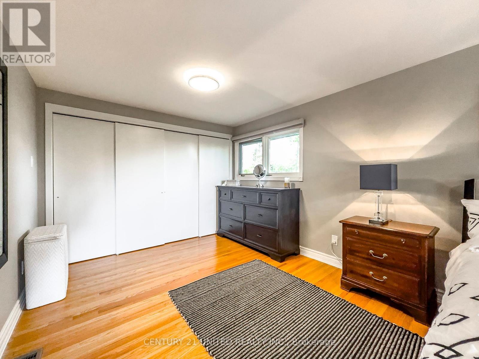 45 Crestwood Avenue, Peterborough (Monaghan Ward 2), Ontario  K9J 1N1 - Photo 27 - X12419689