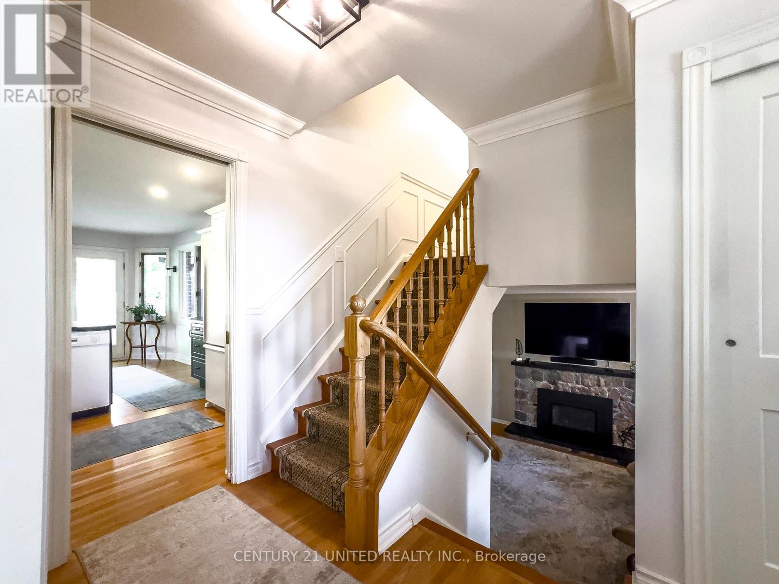 45 Crestwood Avenue, Peterborough (Monaghan Ward 2), Ontario  K9J 1N1 - Photo 29 - X12419689