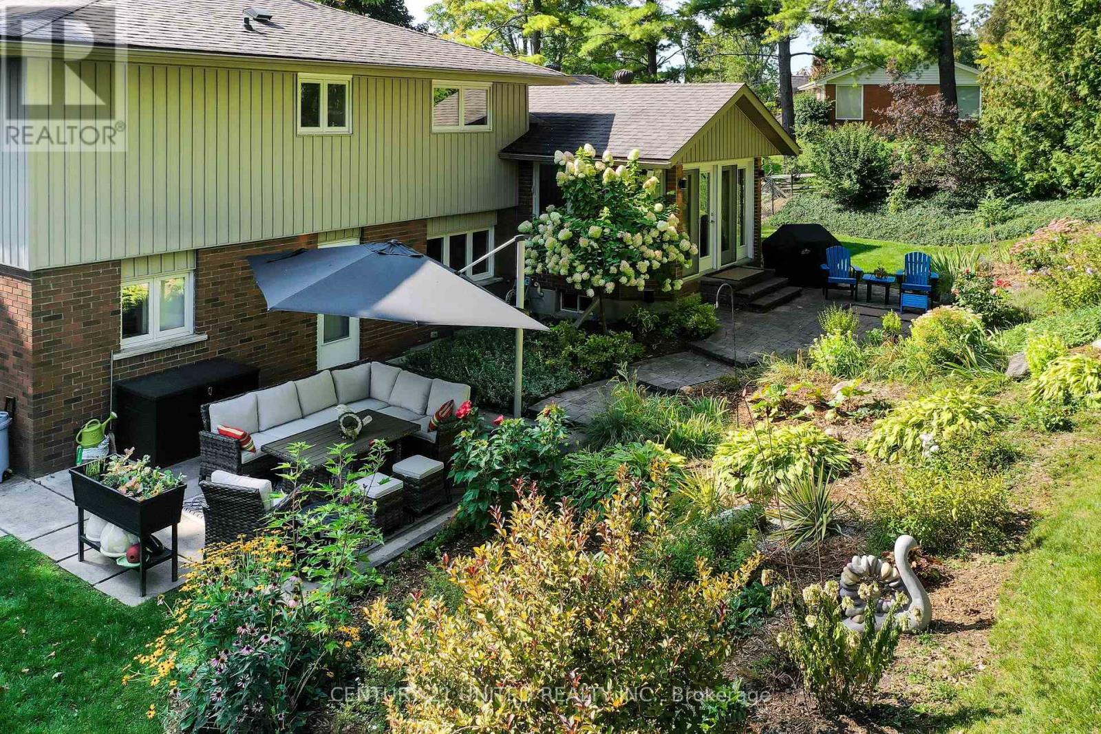 45 Crestwood Avenue, Peterborough (Monaghan Ward 2), Ontario  K9J 1N1 - Photo 40 - X12419689