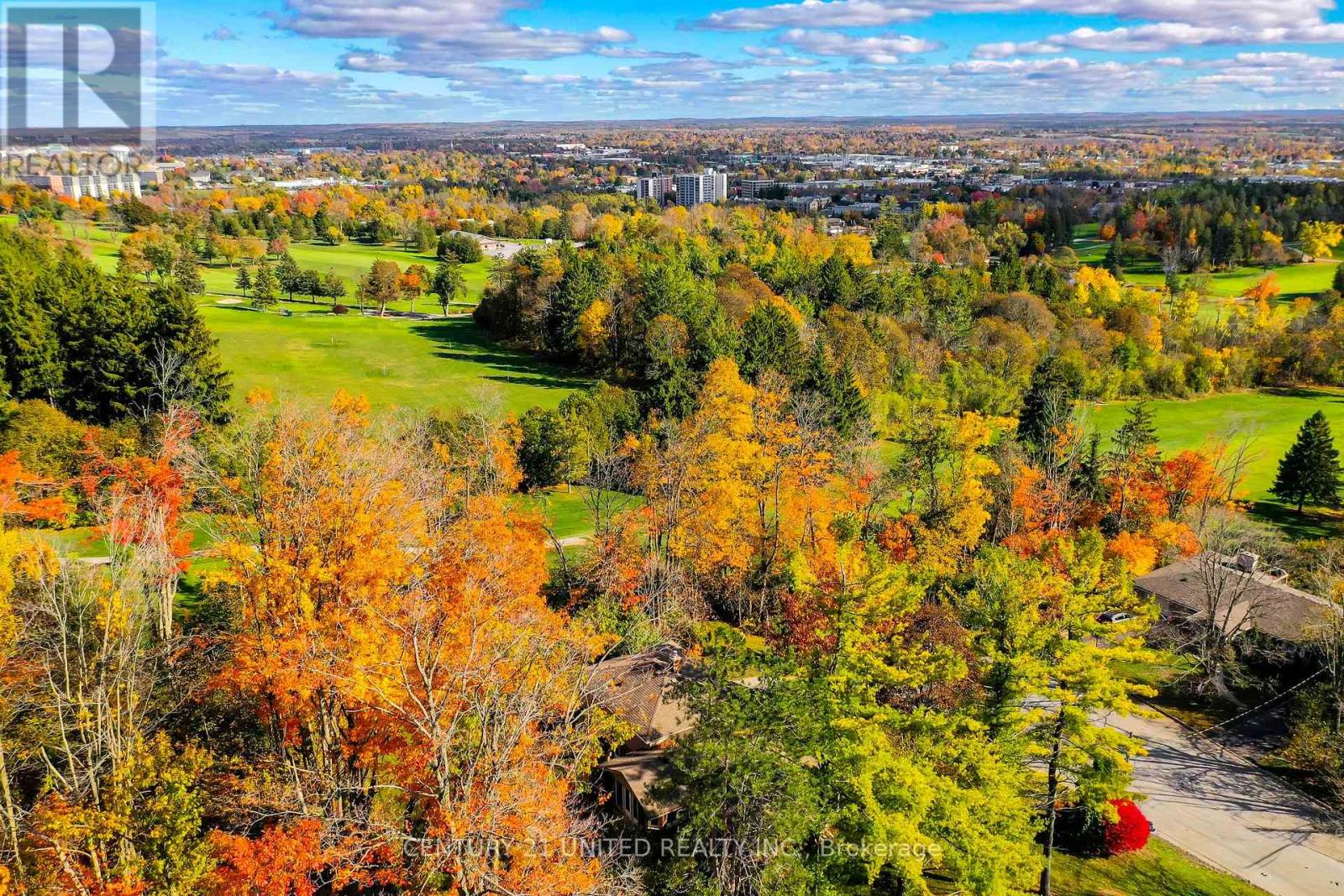 45 Crestwood Avenue, Peterborough (Monaghan Ward 2), Ontario  K9J 1N1 - Photo 6 - X12419689