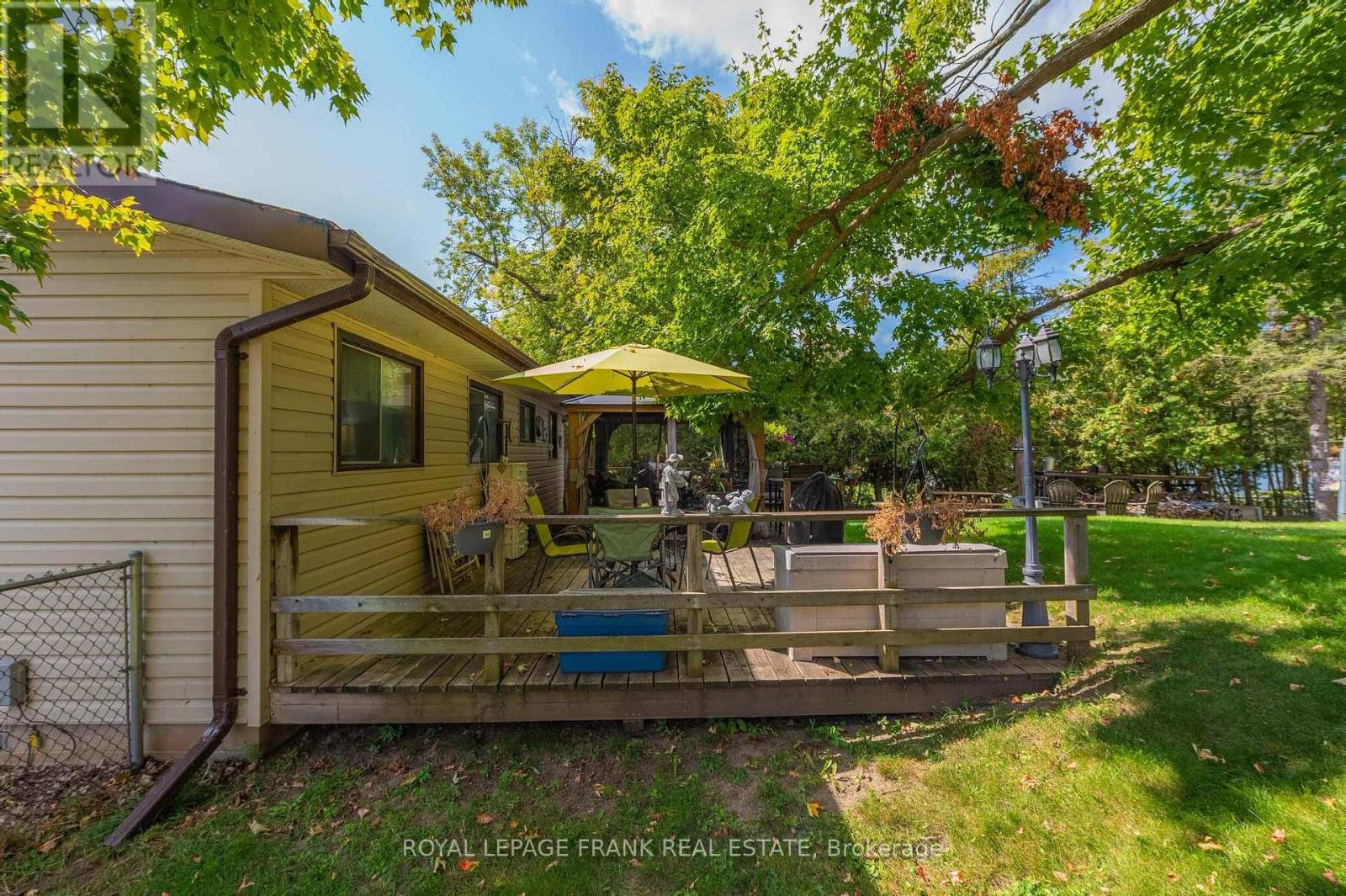 153 Fifes Bay Road, Selwyn, Ontario  K9J 6X3 - Photo 10 - X12419845