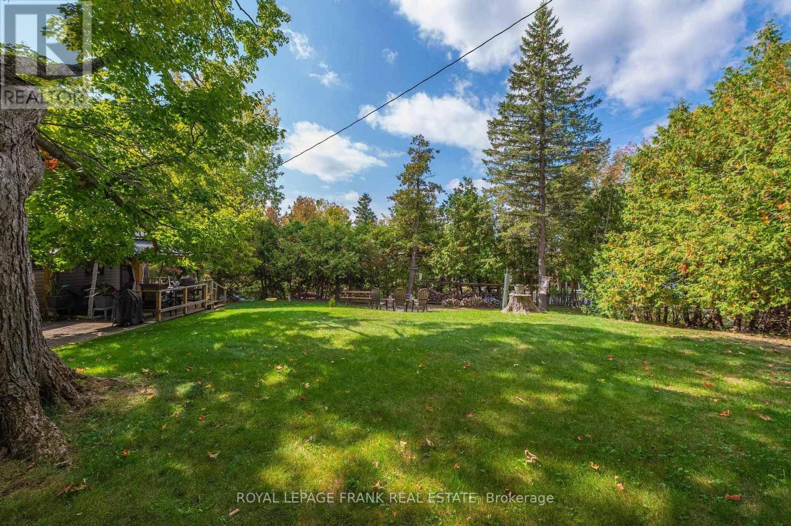 153 Fifes Bay Road, Selwyn, Ontario  K9J 6X3 - Photo 14 - X12419845