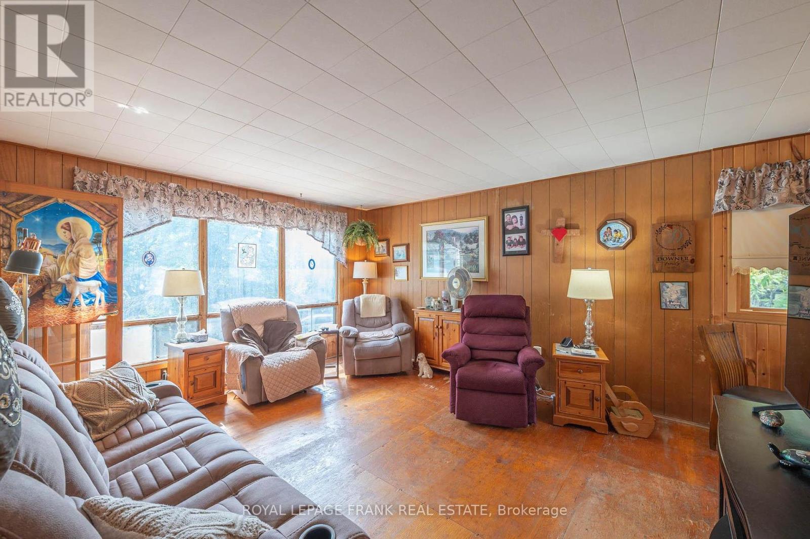 153 Fifes Bay Road, Selwyn, Ontario  K9J 6X3 - Photo 18 - X12419845