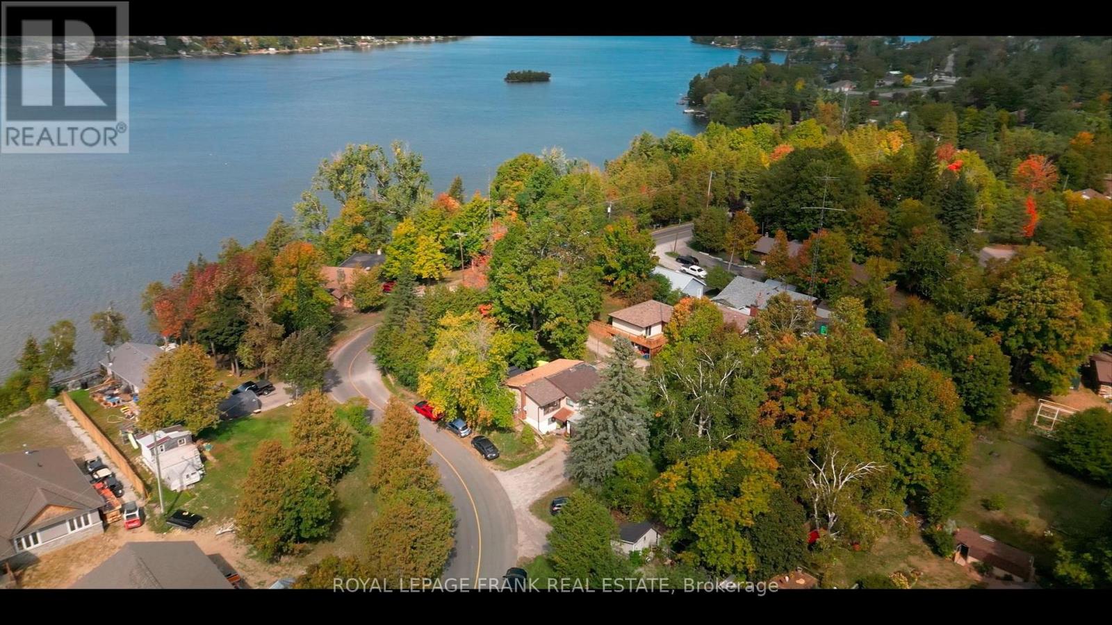 153 Fifes Bay Road, Selwyn, Ontario  K9J 6X3 - Photo 2 - X12419845