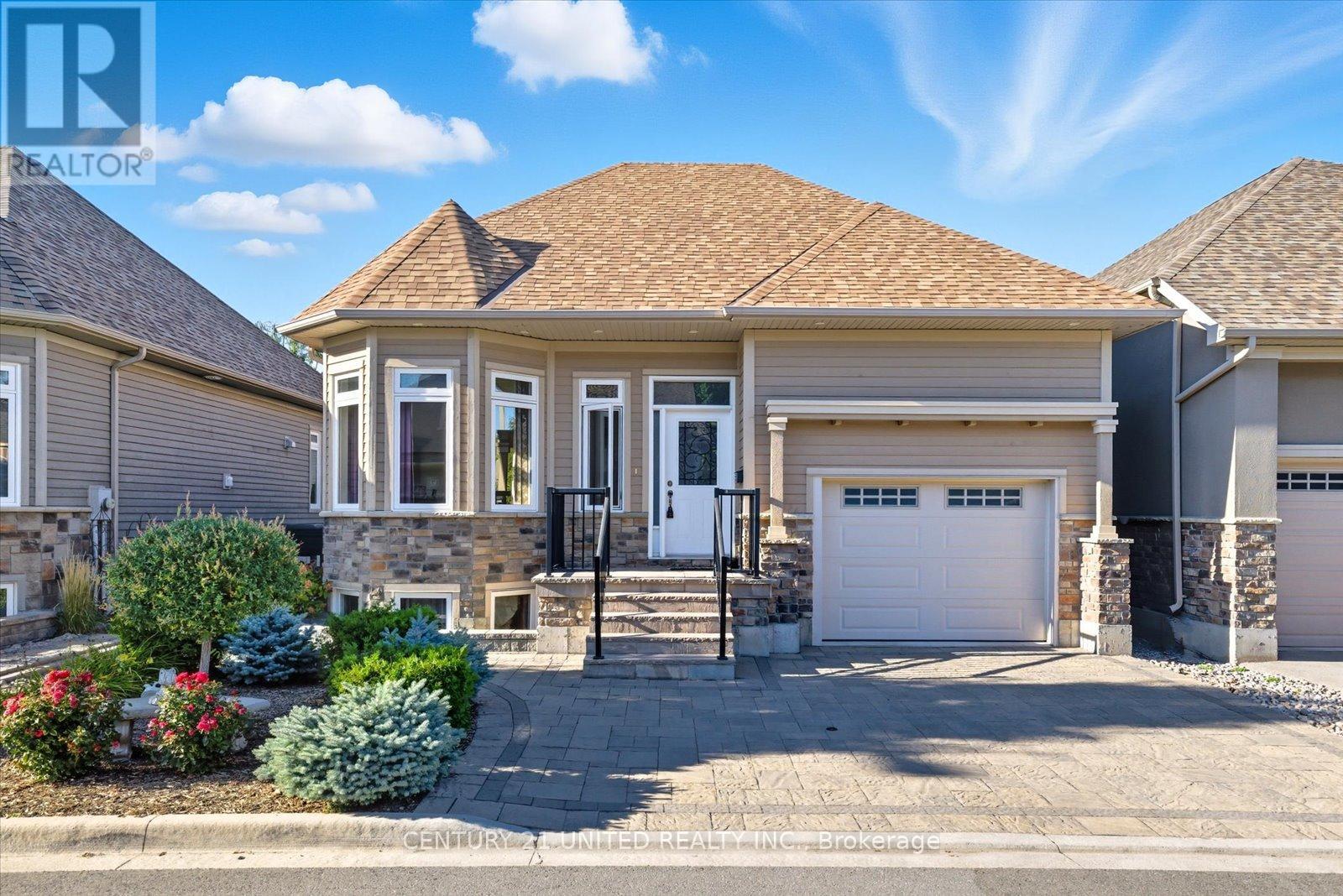 16 Lockside Drive, Peterborough (Otonabee Ward 1), Ontario  K9J 8T1 - Photo 1 - X12420039