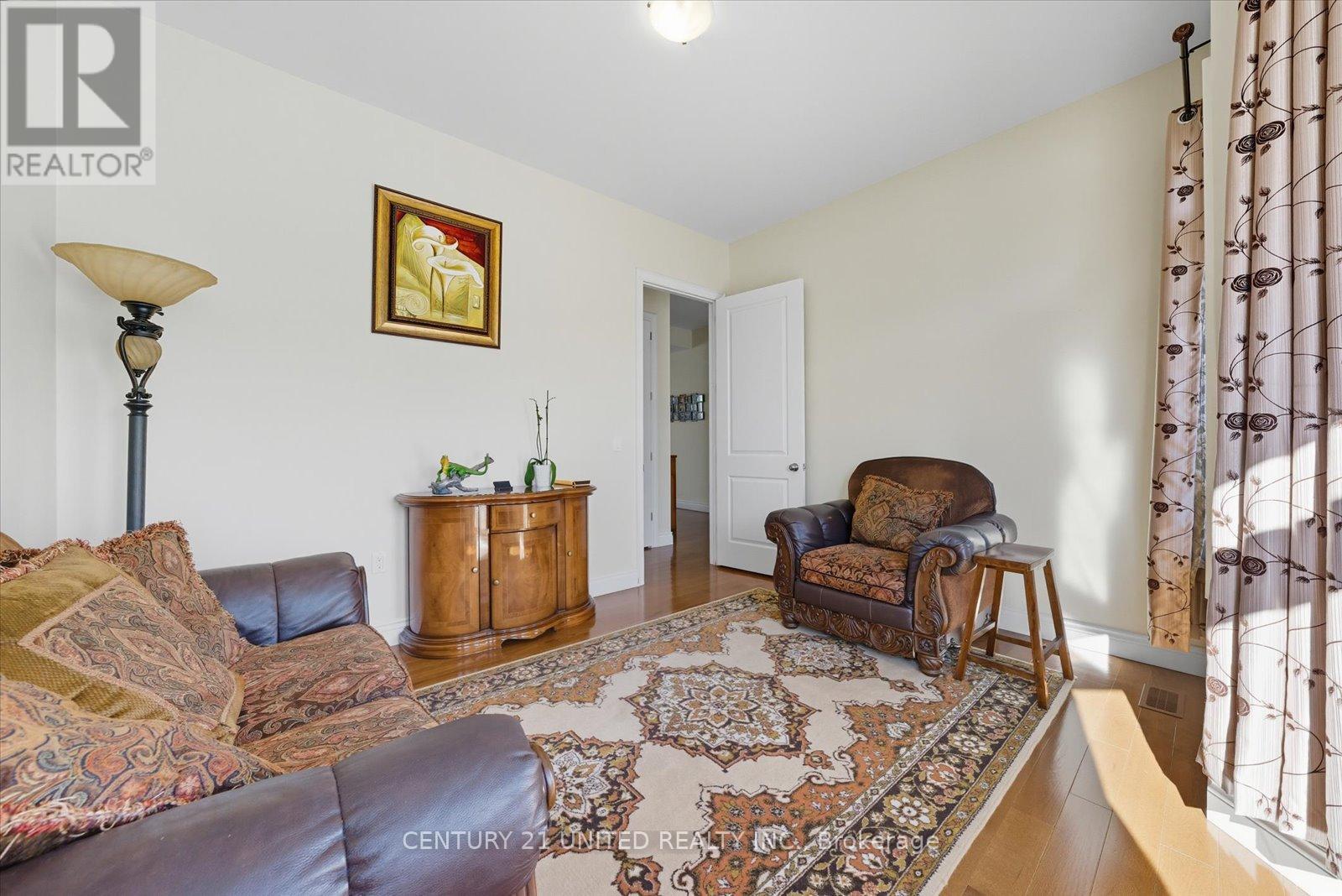 16 Lockside Drive, Peterborough (Otonabee Ward 1), Ontario  K9J 8T1 - Photo 29 - X12420039