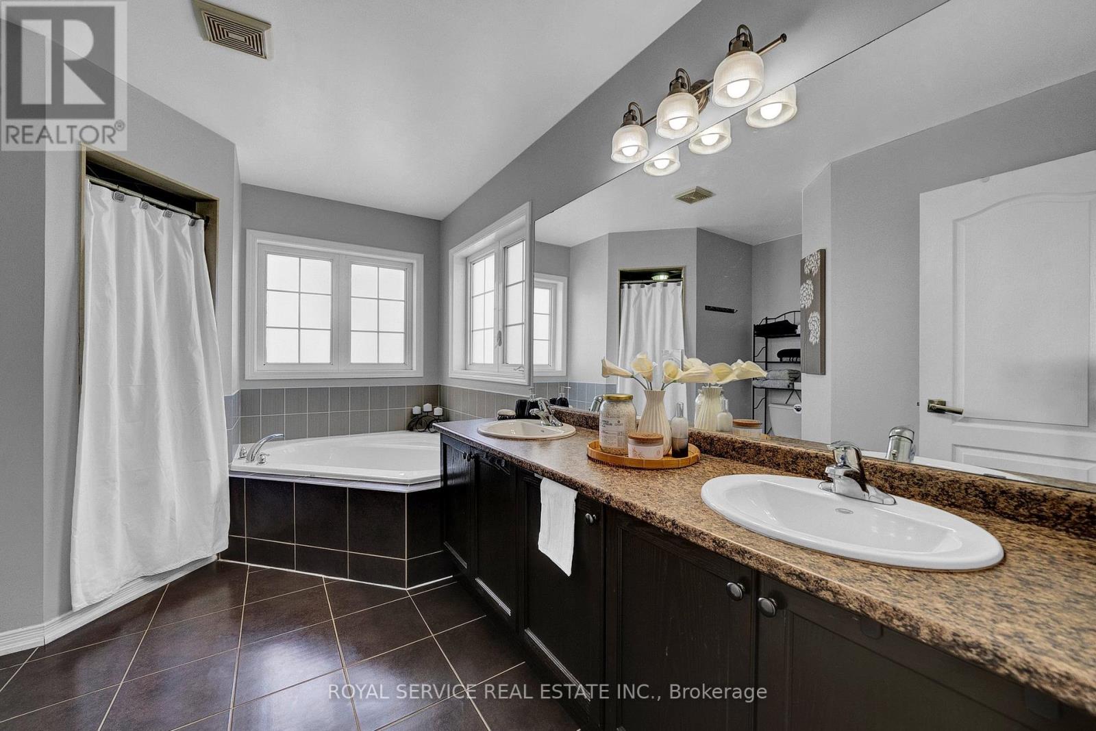 35 Alldread Crescent, Clarington (Newcastle), Ontario  L1B 0C2 - Photo 18 - E12420739