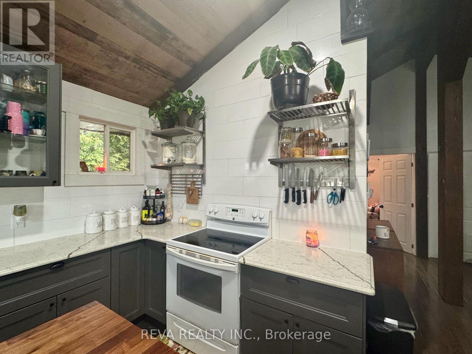 29796 Hwy 62 N, Hastings Highlands (Herschel Ward), Ontario  K0L 1C0 - Photo 4 - X12420872