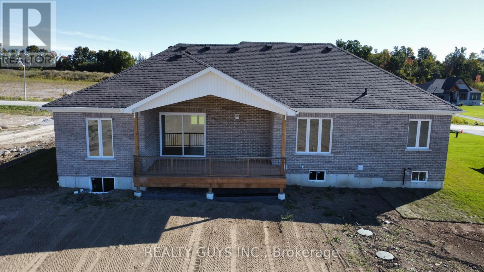 2418 Gwendolyn Court, Cavan Monaghan (Cavan Twp), Ontario  L0A 1C0 - Photo 2 - X12421092