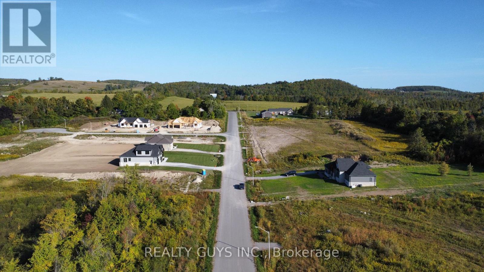 2418 Gwendolyn Court, Cavan Monaghan (Cavan Twp), Ontario  L0A 1C0 - Photo 7 - X12421092