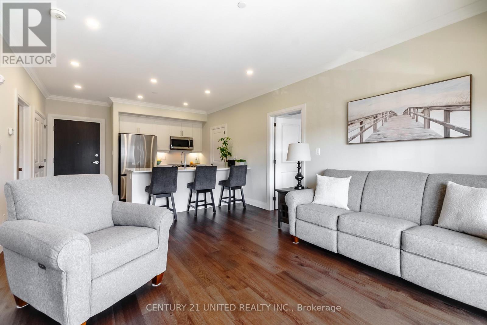 202 - 19 Hampton Lane, Selwyn, Ontario  K0L 2H0 - Photo 15 - X12421366