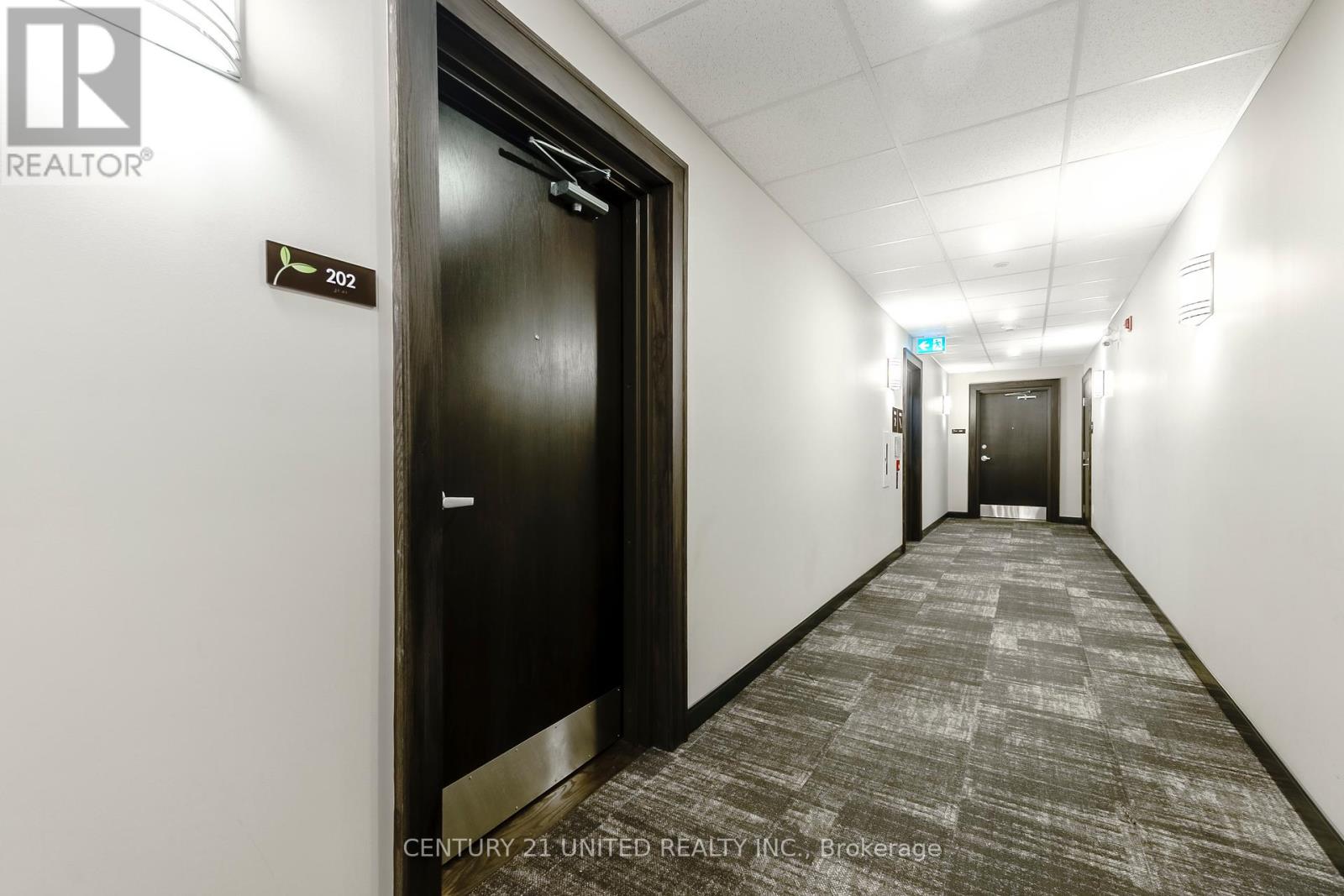 202 - 19 Hampton Lane, Selwyn, Ontario  K0L 2H0 - Photo 7 - X12421366