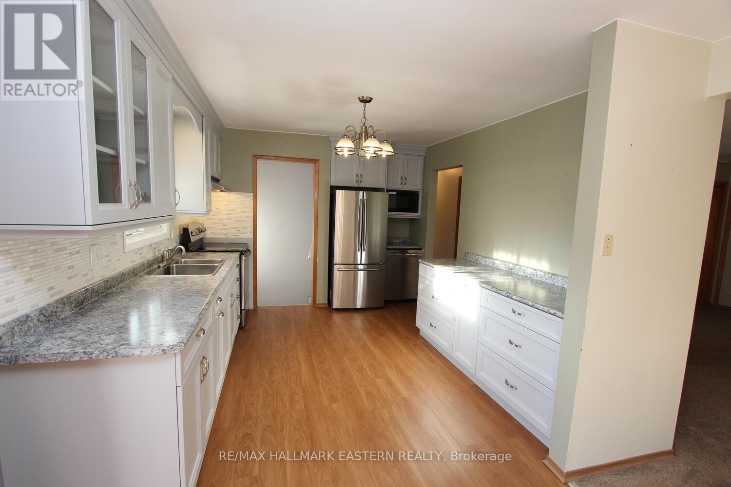 1092 Mid Belmont 7th Line, Havelock-Belmont-Methuen (Belmont-Methuen), Ontario  K0L 1Z0 - Photo 12 - X12421638