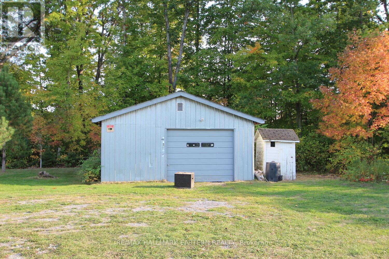 1092 Mid Belmont 7th Line, Havelock-Belmont-Methuen (Belmont-Methuen), Ontario  K0L 1Z0 - Photo 7 - X12421638