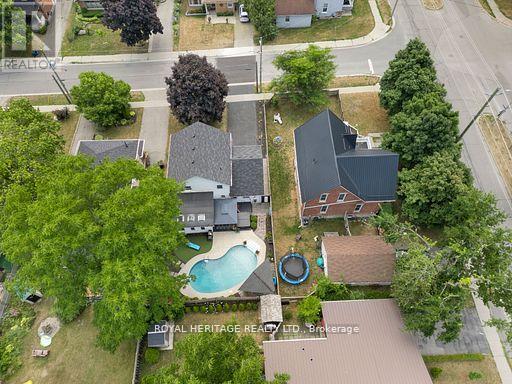 44 Regent Street, Kawartha Lakes (Lindsay), Ontario  K9V 3V2 - Photo 10 - X12421723