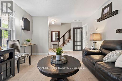 44 Regent Street, Kawartha Lakes (Lindsay), Ontario  K9V 3V2 - Photo 17 - X12421723