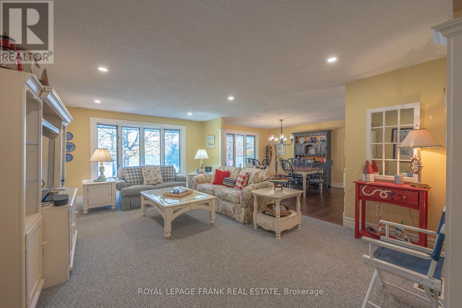 1187 Lakehurst Road, Trent Lakes, Ontario  K0L 1J0 - Photo 5 - X12421890