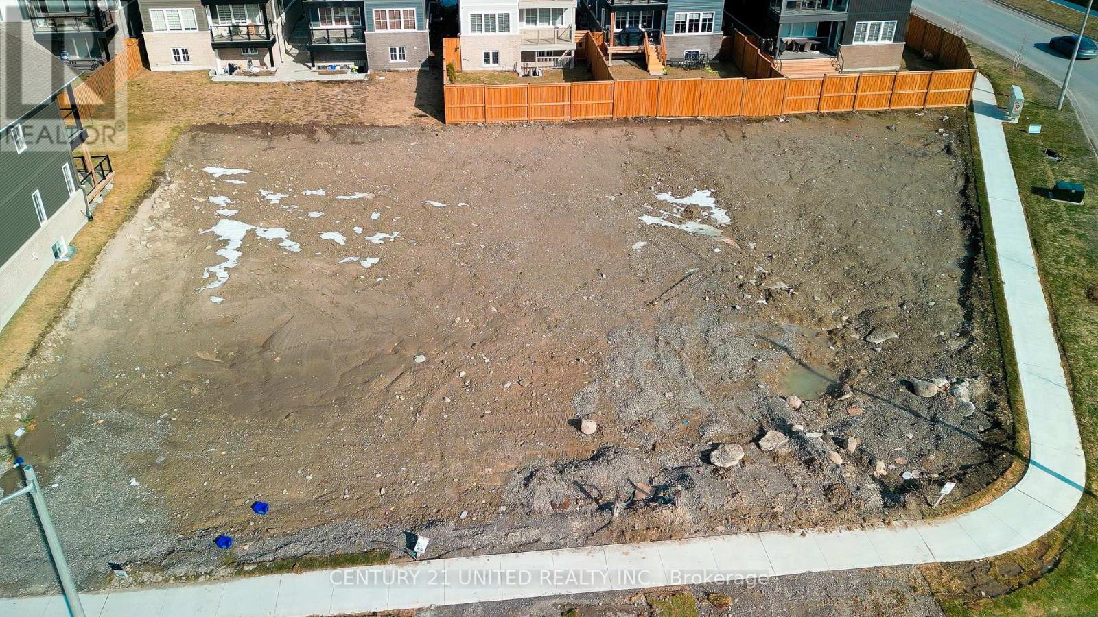 85 York Drive, Peterborough (Monaghan Ward 2), Ontario  K9K 0H6 - Photo 8 - X12421905