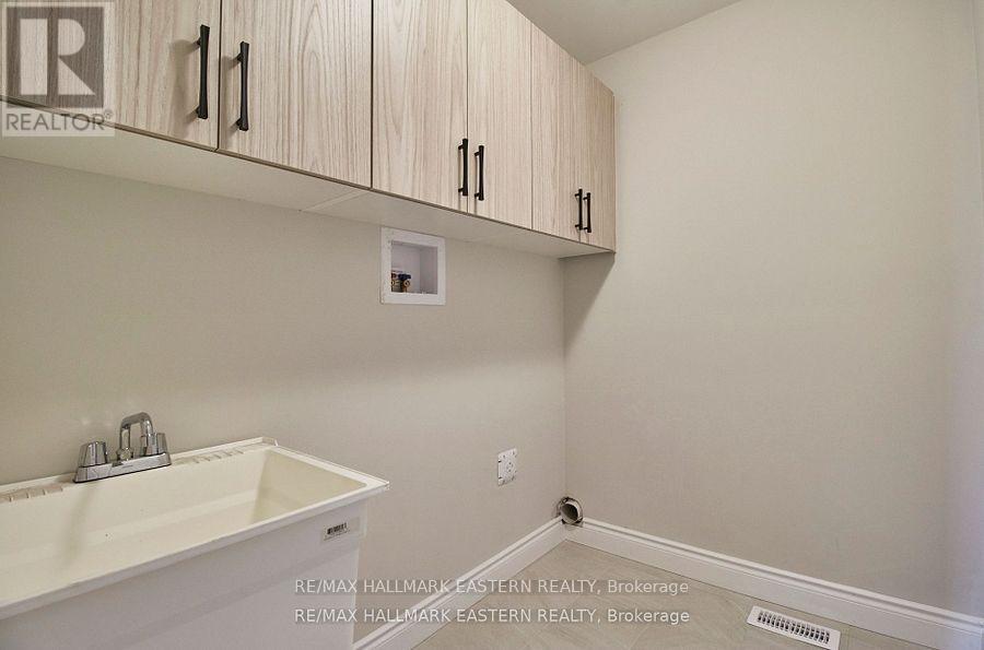 37 Coldbrook Drive, Cavan Monaghan (Millbrook Village), Ontario  L0A 1G0 - Photo 20 - X12422690