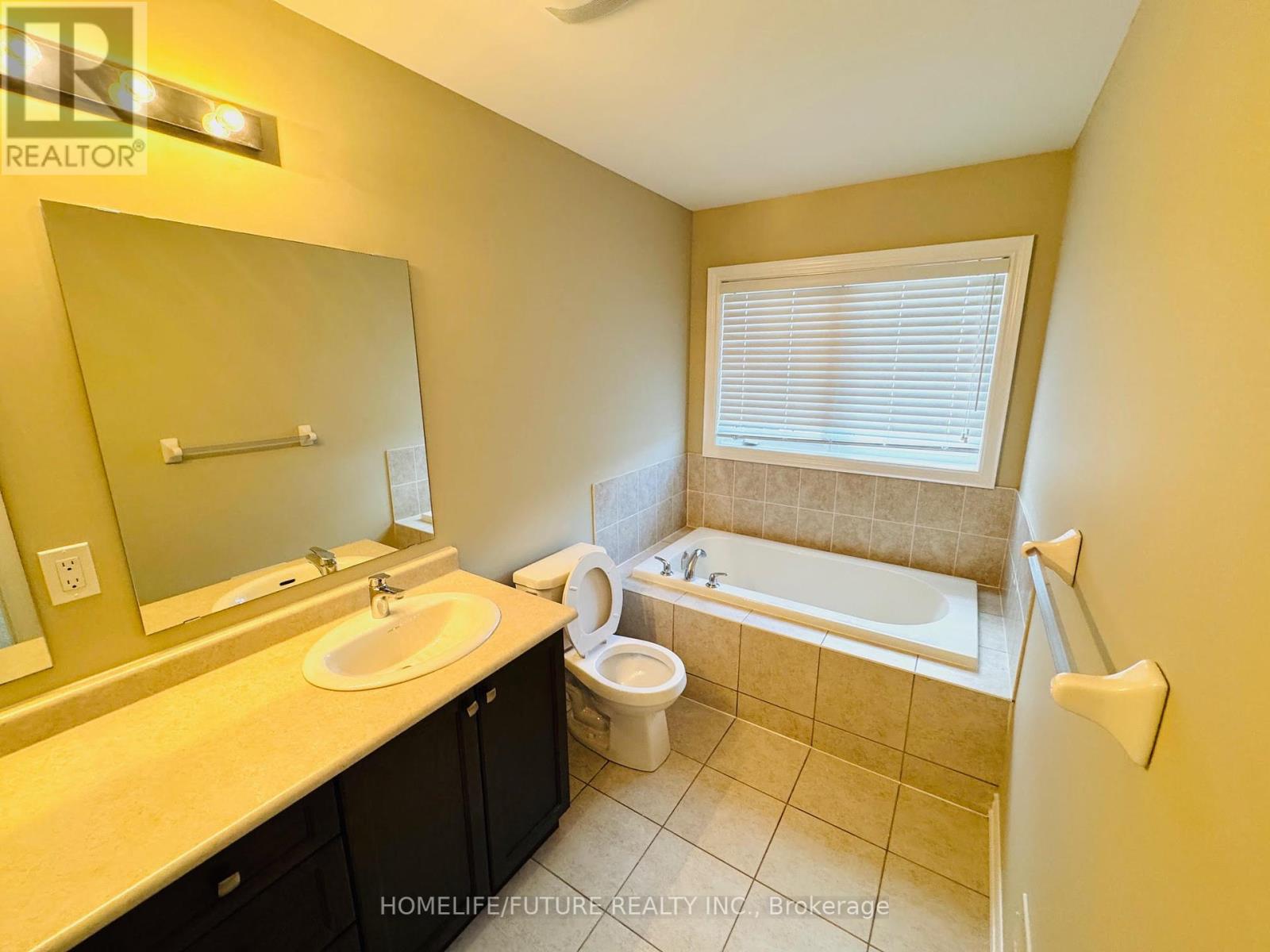 20 Aldridge Lane, Clarington (Newcastle), Ontario  L1B 0K8 - Photo 11 - E12422709
