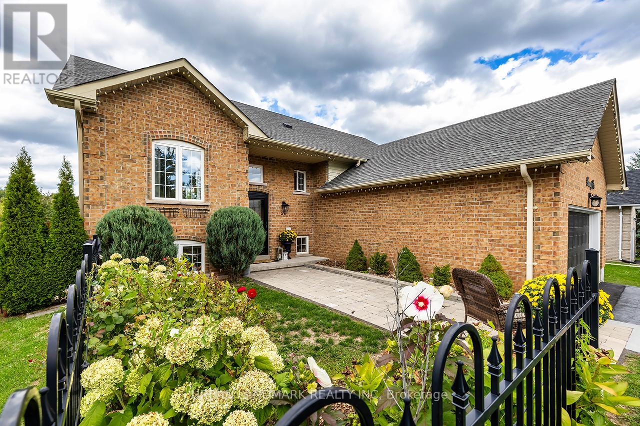 26 Brookside Street, Cavan Monaghan (Millbrook Village), Ontario  L0A 1G0 - Photo 4 - X12422853