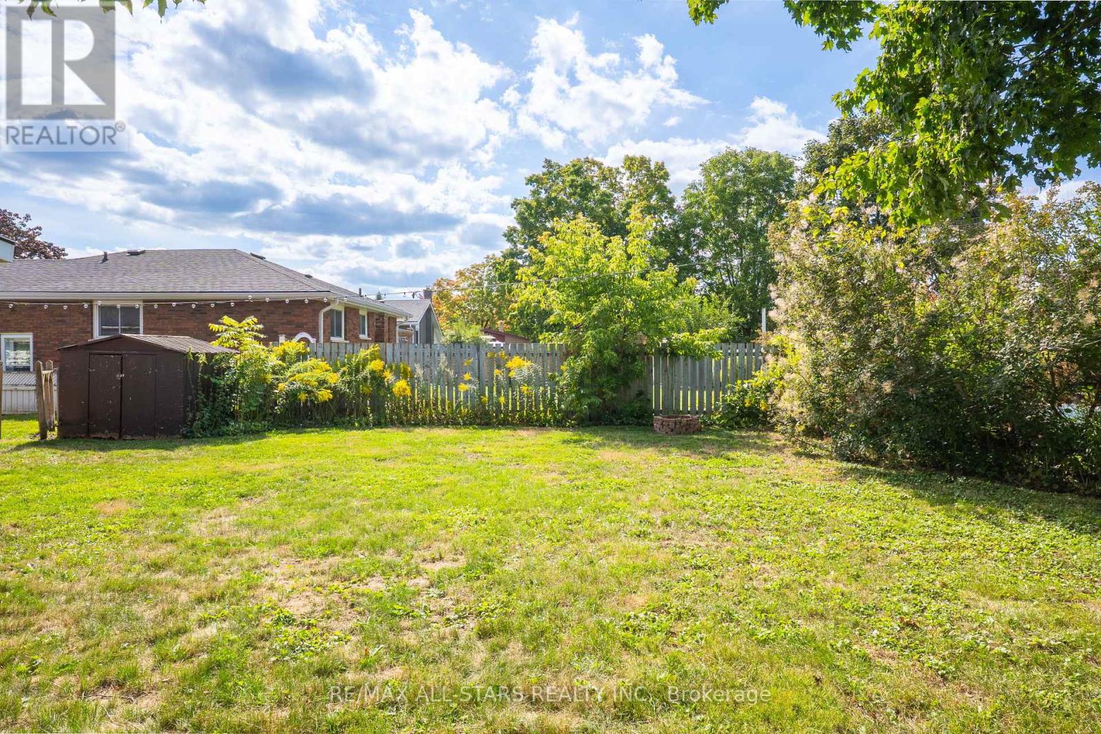 126 Marina Boulevard, Peterborough (Northcrest Ward 5), Ontario  K9H 6M6 - Photo 22 - X12422996