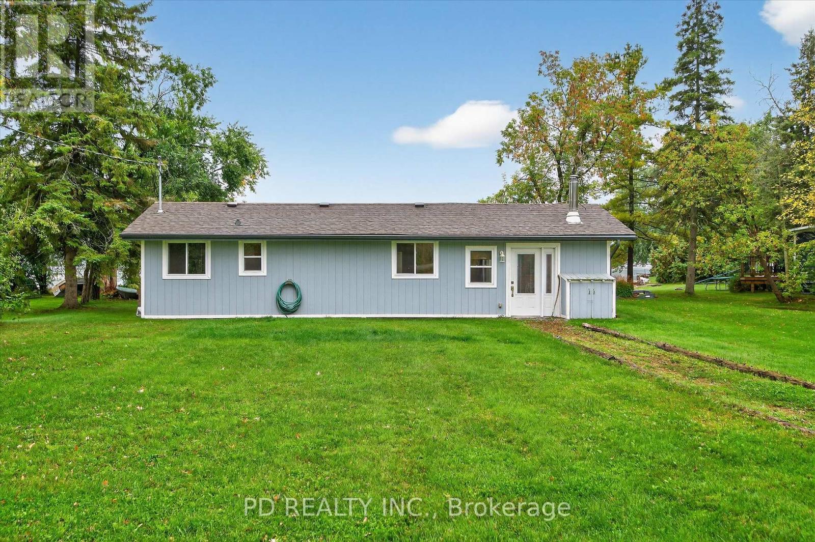 11 Charlotte Crescent, Kawartha Lakes (Emily), Ontario  K0L 2W0 - Photo 10 - X12423396
