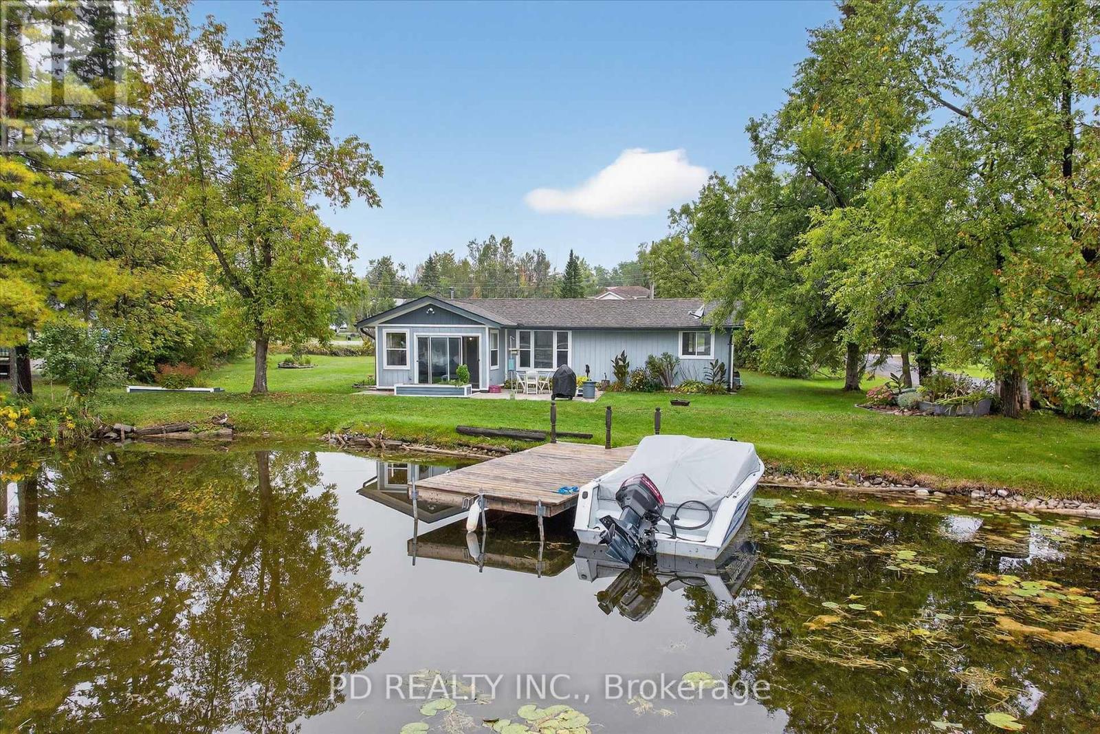 11 Charlotte Crescent, Kawartha Lakes (Emily), Ontario  K0L 2W0 - Photo 2 - X12423396